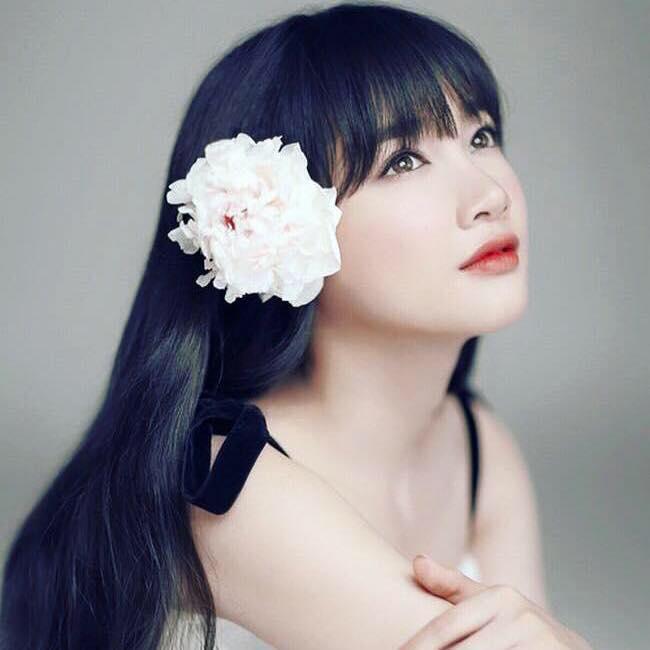 Kể từ khi nổi tiếng, Nhã Phương ngày càng chăm chút hơn cho ngoại hình của mình.