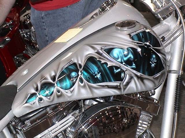 Sơn airbrush - nghệ thuật ”thổi hồn” cho xe máy