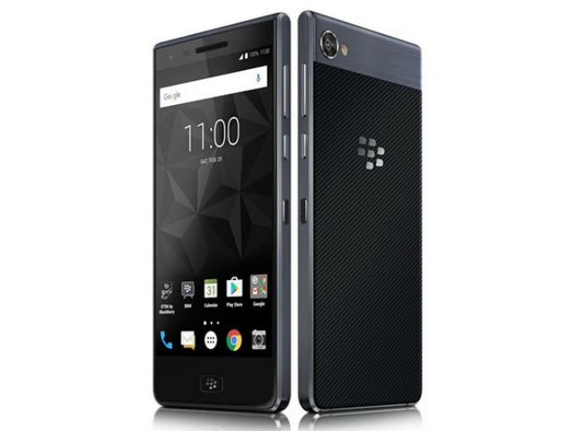 BlackBerry tung video trên tay BlackBerry Motion đẹp mướt mắt