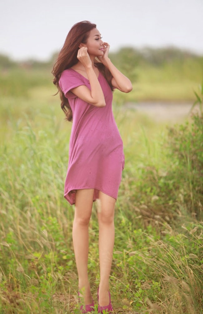 Được mệnh danh là người mẫu có đôi chân dài nhất Việt Nam, Thanh Hằng chưa bao giờ gây thất vọng mỗi khi sải bước trên sàn catwalk.