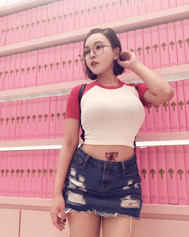 Tuy vậy, trang cá nhân của Jocelyn Kao chủ yếu là những hình ảnh về hoạt động vui chơi đời thường.&nbsp;