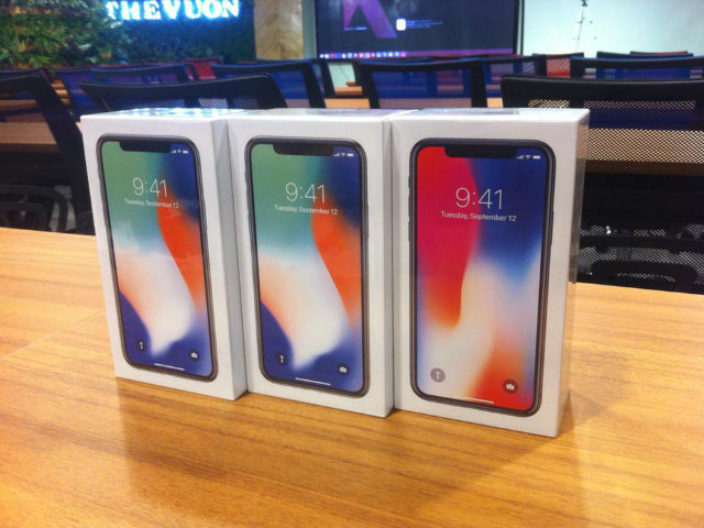 iPhone X giảm giá mạnh tại Việt Nam, tụt mốc 30 triệu đồng