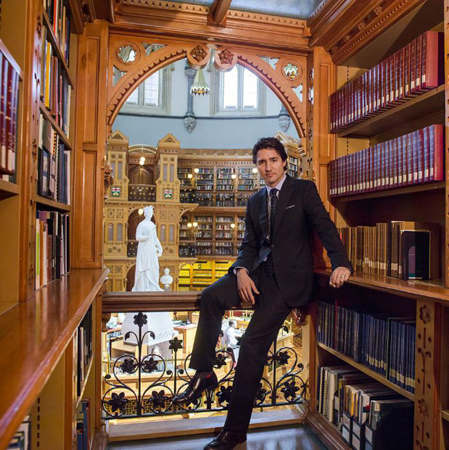 Trường đại học này đã từng đào tạo 3 thủ tướng Canada, trong đó ông Justin Trudeau là thủ tướng đương nhiệm của Canada.
