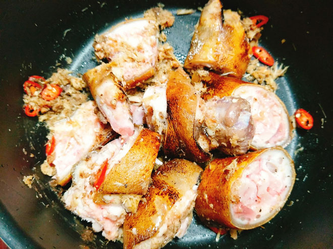 Lạnh thế này ăn thịt giả cầy thì hao cơm phải biết! - 6