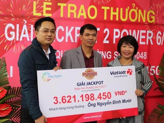 Chàng thợ khóa chia hết tiền cho người thân sau khi nhận jackpot “khủng”