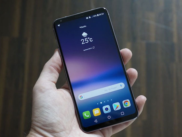 LG V30 mở khóa chào bán tại Mỹ với giá 18,63 triệu đồng