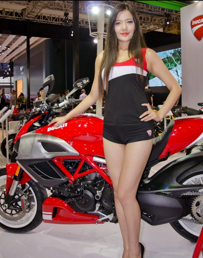 Cuốn hút phái mạnh.