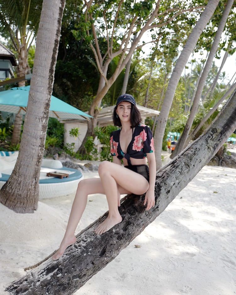 "Nàng thơ" của Sơn Tùng vào đề cử 100 mỹ nhân có gương mặt đẹp nhất - 7