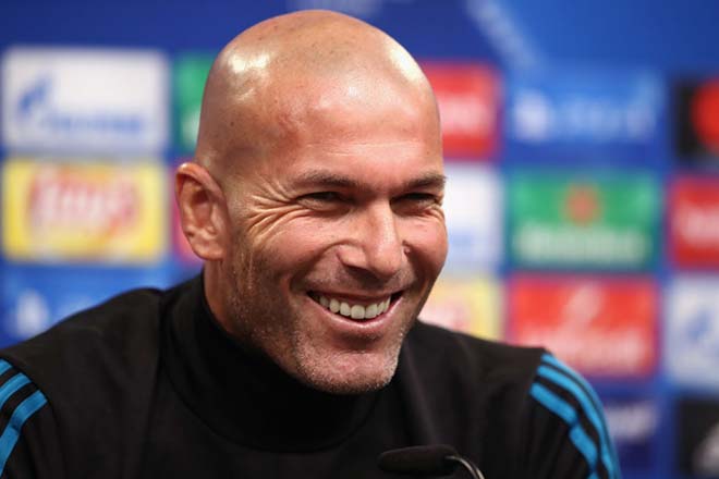 Rối loạn ở MU “tràn ly”: Mourinho bỏ tập, Zidane học tiếng Anh chờ thay - 2