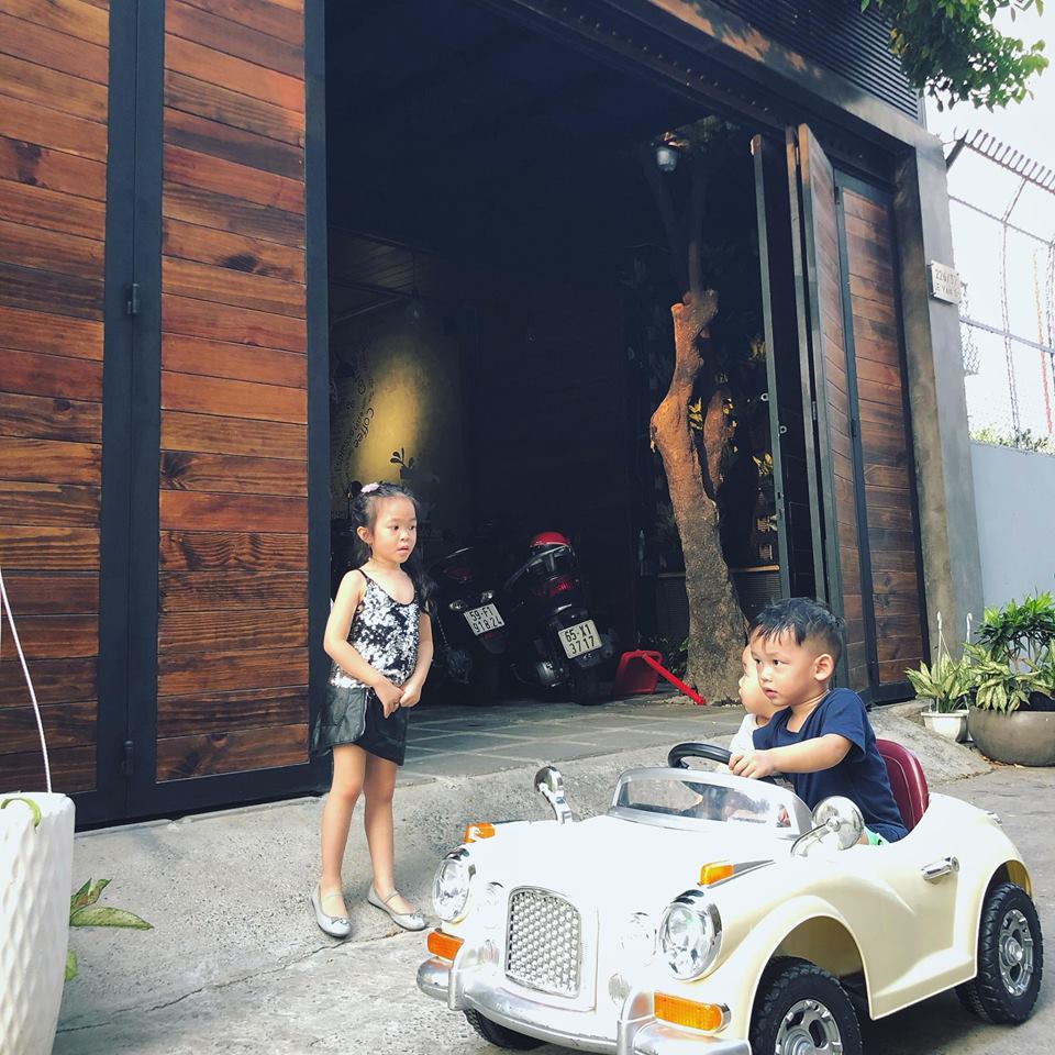 Vợ hot girl khoe nhà tiền tỷ do chính Lê Hoàng (The Men) thiết kế - 3