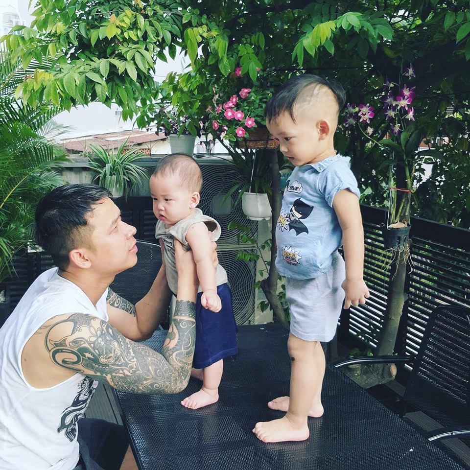 Vợ hot girl khoe nhà tiền tỷ do chính Lê Hoàng (The Men) thiết kế - 1