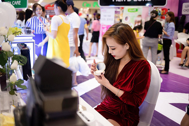 Cenlia tổ chức sự kiện thu hút đông đảo khách hàng tại AEON Mall Bình Tân - 5