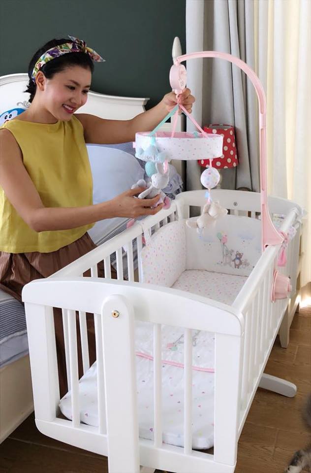 Diễn viên Nguyệt Ánh khoe ảnh con trai bên người chồng Ấn Độ - 5