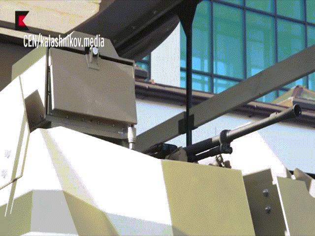 Thế giới - Xem robot sát thủ của Nga chọn kẻ xấu để khai hỏa tiêu diệt