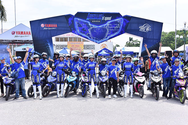 Biệt đội Yamaha Exciter Angels hào hứng khám phá Exciter 150 mới - 1