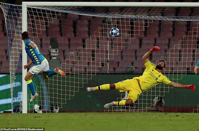 Liverpool thua sốc: Chói sáng Insigne & màn tra tấn kinh hoàng ở Italia - 6