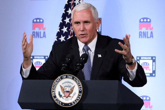 Phó Tổng thống Pence: Mỹ sẽ không rút lui ở biển Đông - 1