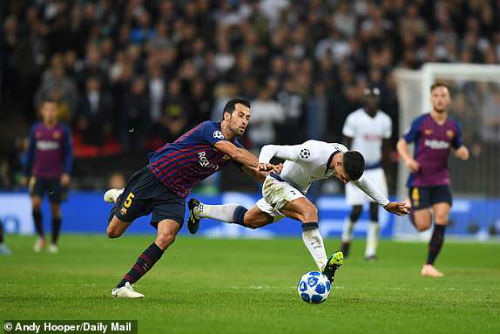 Chi tiết Tottenham – Barcelona: Messi cú đúp khóa sổ (KT) - 9