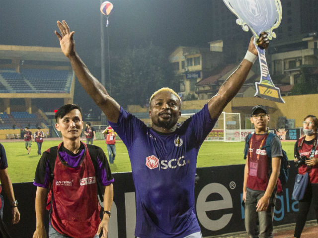 Bóng đá - Bí mật “nhà vua” V-League: Siêu ngoại binh hé lộ chuyện hậu trường