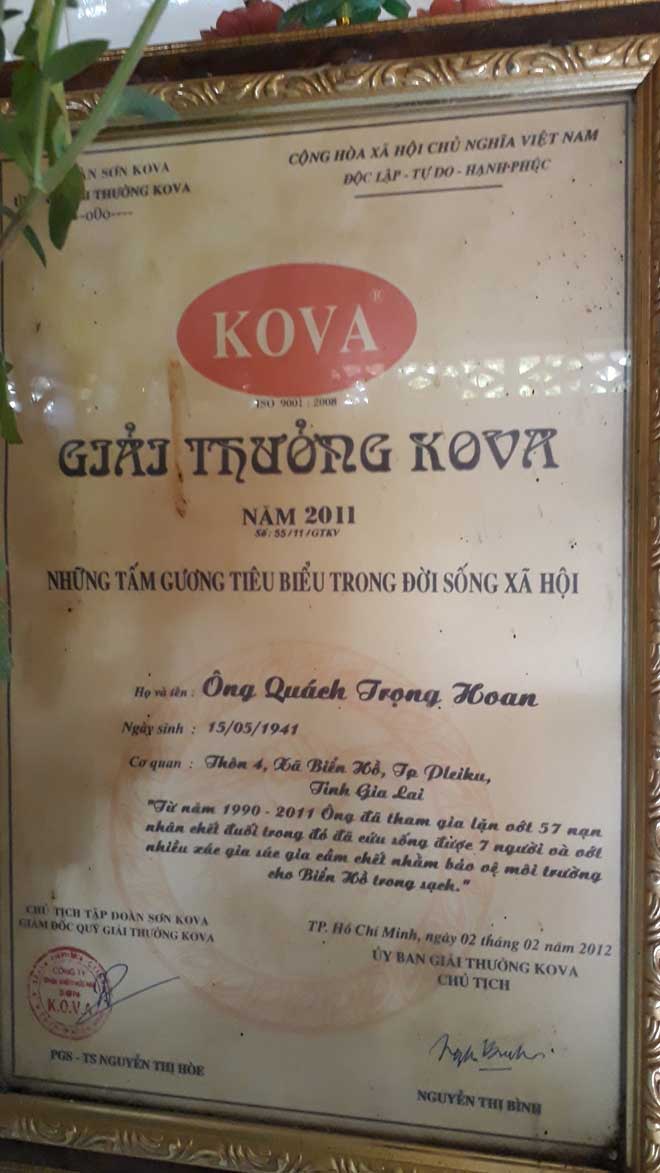 Chuyện chưa kể về "ông già Biển Hồ" - 4