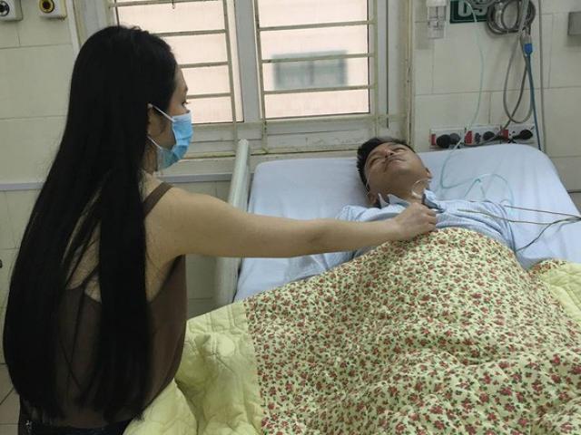 Sao Việt - 24h HOT:  Tuấn Hưng đau muốn ngất xỉu sau khủng hoảng liveshow bị dừng