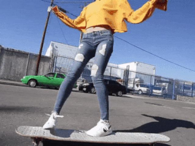 Media - Vẻ đẹp "nữ thần" trượt ván Hàn Quốc khiến hàng triệu trái tim tan chảy