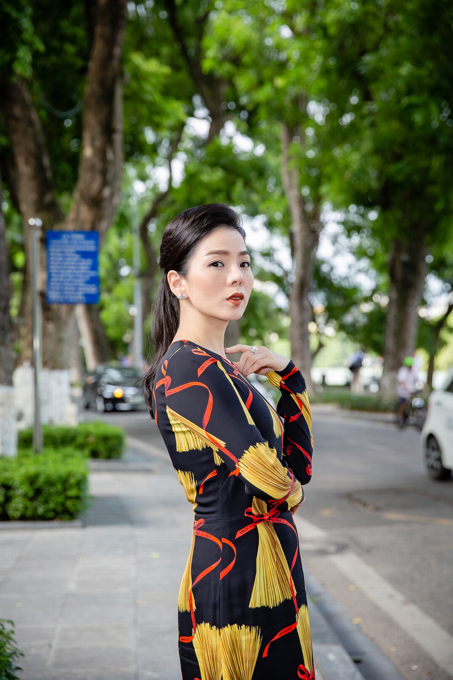 Bay show kiếm tiền tỷ, nhưng Lệ Quyên luôn làm điều này mỗi khi về Hà Nội - 6