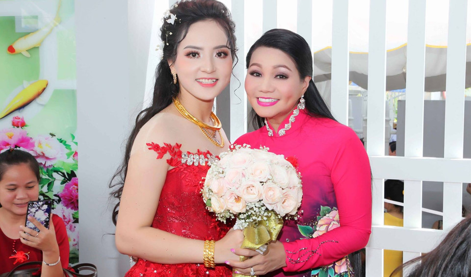 Vợ trẻ kém nghệ sĩ Trọng Nghĩa 29 tuổi đã xinh đẹp, lại khéo léo, giỏi giang - 2