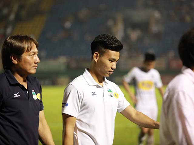 ĐT Việt Nam nhận tin dữ: Văn Thanh nghỉ 6 tháng bỏ AFF Cup