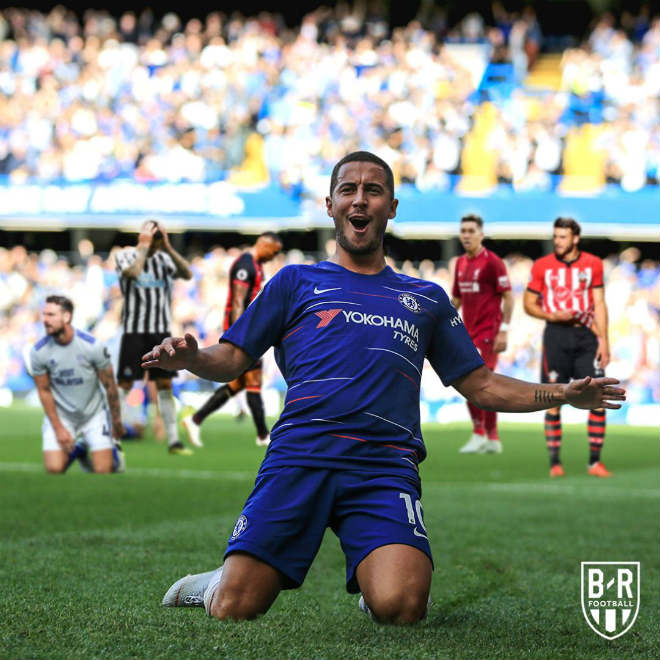 Chấm điểm siêu sao V8 Ngoại hạng Anh: &#34;Song sát&#34; Arsenal so kè Hazard - 2