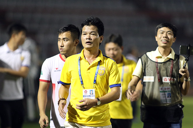 "Liều doping 20 tỷ đồng" giúp Nam Định đoạt vé play-off - 2