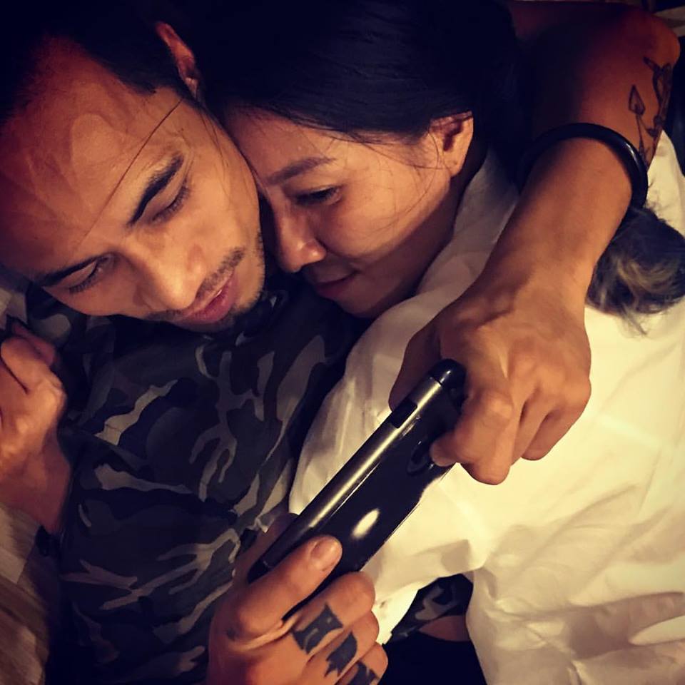 Vợ Phạm Anh Khoa thuở thanh xuân xinh đẹp không kém bạn thân Hà Tăng - 8