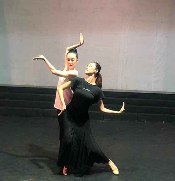 Hoa hậu Nhật Bản dạo phố đi bộ, phát hiện "đặc sản" này ở Sài Gòn - 3