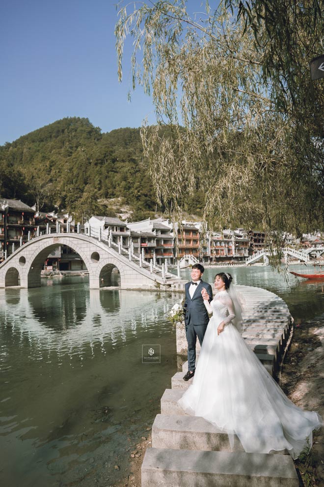 Cặp đôi yêu nhau từ lớp 6 và màn cái kết như phim Hàn Quốc - 3