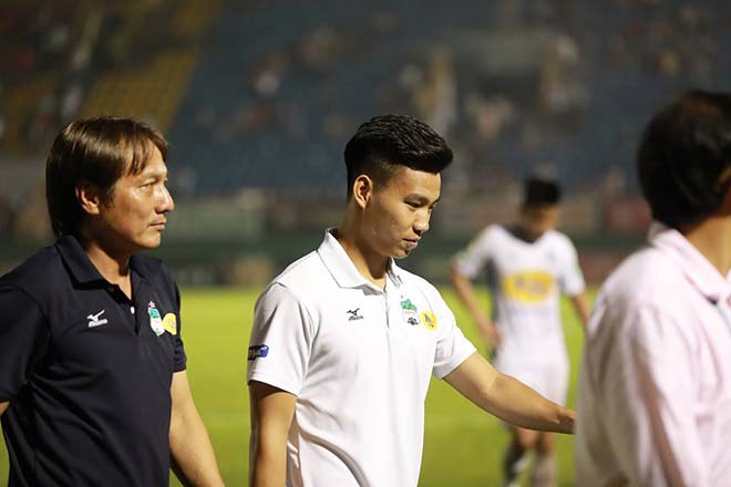 Park Hang Seo & kế lạ ĐT Việt Nam: Tiền đạo đá thay Văn Thanh ở AFF Cup? - 1
