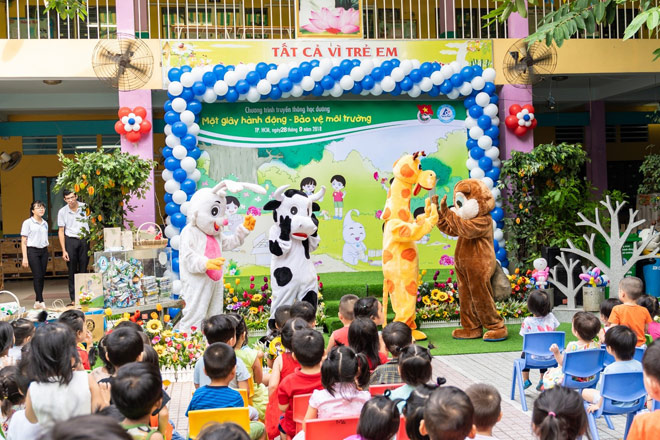 Nhấn vào ảnh để phóng to Tetra Pak thí điểm thu gom vỏ hộp sữa giấy tại trường học, hướng tới nền kinh tế tuần hoàn - 2