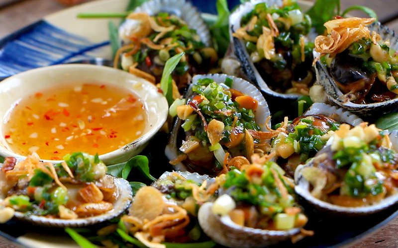 Sò lông nướng mỡ hành, món ngon giúp chàng &#34;sung như ngựa chiến&#34; - 3