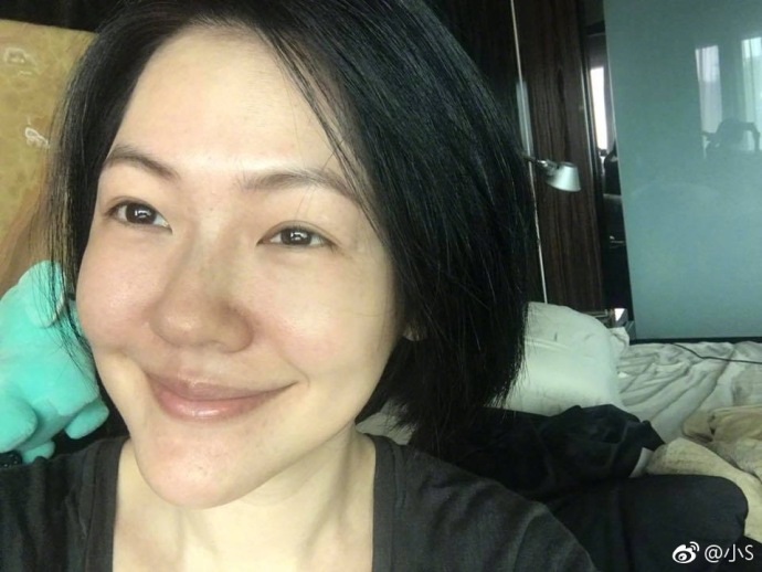 MC Từ Hy Đệ bày cách đẹp như gái 18 ở tuổi 40 - 3