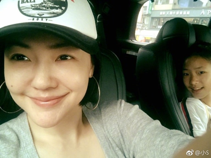 MC Từ Hy Đệ bày cách đẹp như gái 18 ở tuổi 40 - 4