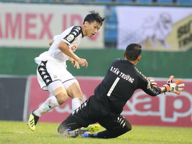 Bóng đá - Tuyệt đỉnh: Đàn anh Quang Hải U23 phản xạ như De Gea hạ "vua phá lưới nội"