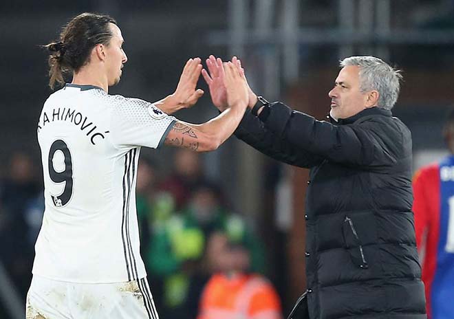 Mourinho cầu viện Ibrahimovic trở lại MU: Pogba & Bailly &#34;tái mặt&#34; - 3