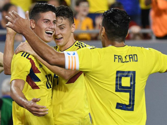 Bóng đá - Khó tin: Cựu SAO Real ghi tuyệt phẩm cầu vồng, đối thủ "há hốc mồm"