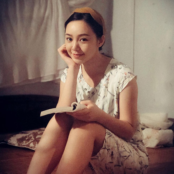 "Em gái Lan cave" khác một trời một vực từ trên phim tới ngoài đời - 1