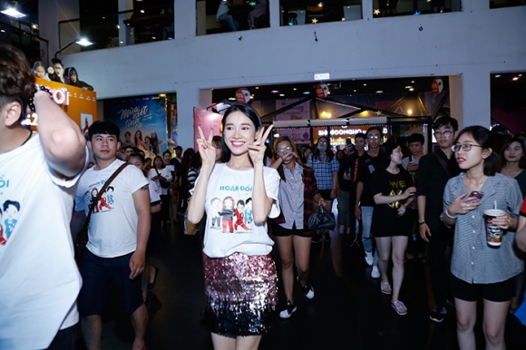 Em gái "buột miệng" lộ thêm bằng chứng Nhã Phương đang mang bầu? - 4