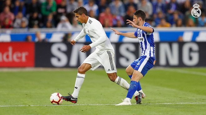Real Madrid siêu khủng hoảng: Modric hẹn đấu Ronaldo ở Serie A - 1