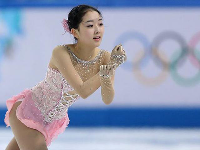 Mê mẩn vẻ đẹp trong sáng của “hot girl trượt băng Trung Quốc”