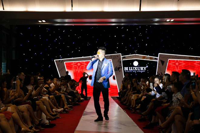 Thương hiệu Việt tổ chức show tiền tỉ cạnh tranh với các thương hiệu nước ngoài - 1