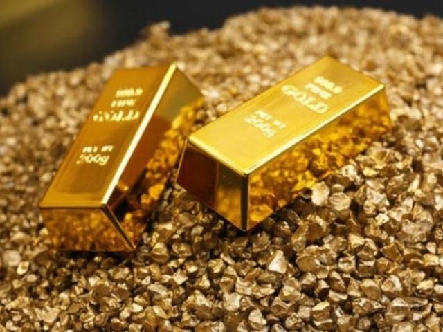 Tài chính - Bất động sản - Giá vàng hôm nay 16/10: Vàng chạm đỉnh cao nhất kể từ tháng 7