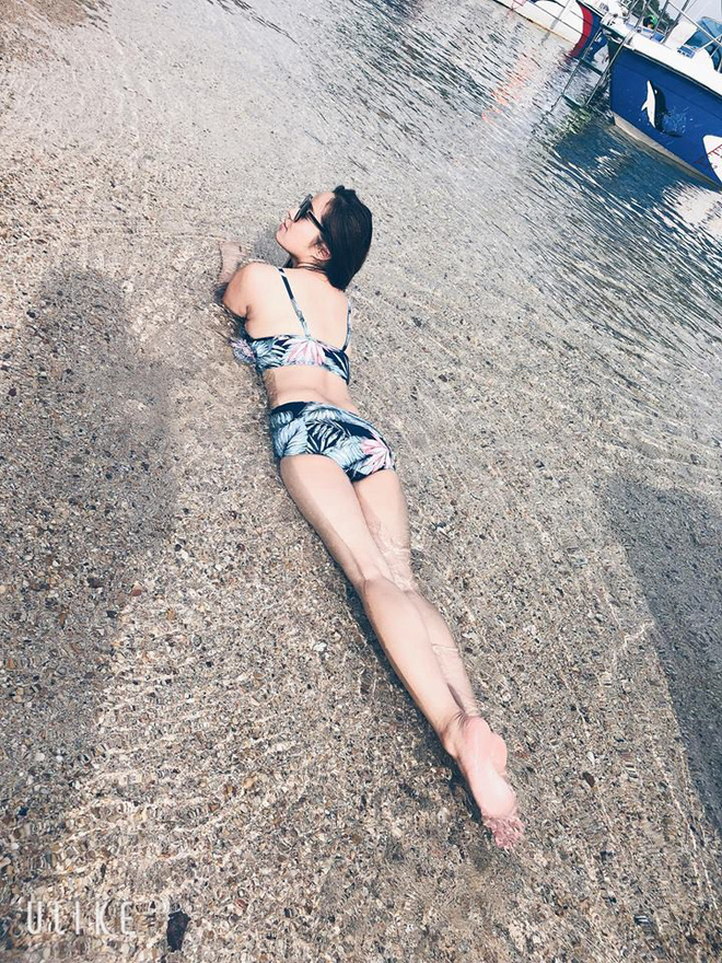 Sao nữ "Nhật ký Vàng Anh" diện áo tắm nóng bỏng bất ngờ ở Phú Quốc - 3