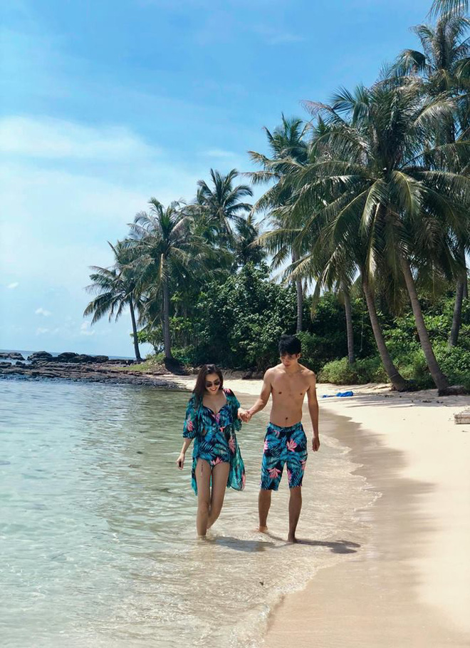 Sao nữ "Nhật ký Vàng Anh" diện áo tắm nóng bỏng bất ngờ ở Phú Quốc - 12